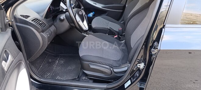 Hyundai Accent 2013, 175,000 km - 1.4 l - Bakı