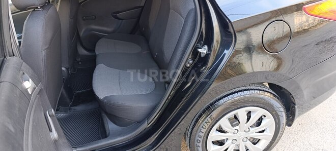 Hyundai Accent 2013, 175,000 km - 1.4 l - Bakı