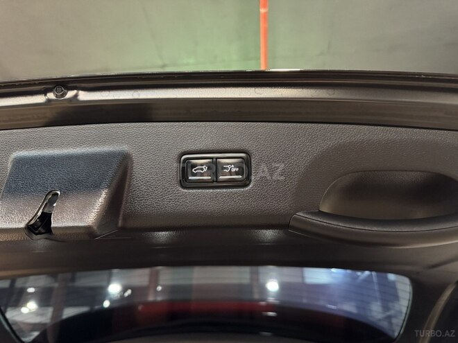 Kia Carnival-22