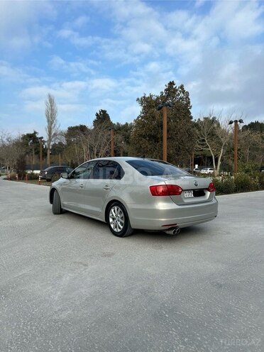 Volkswagen Jetta 2011, 199,000 km - 2.5 l - Bakı