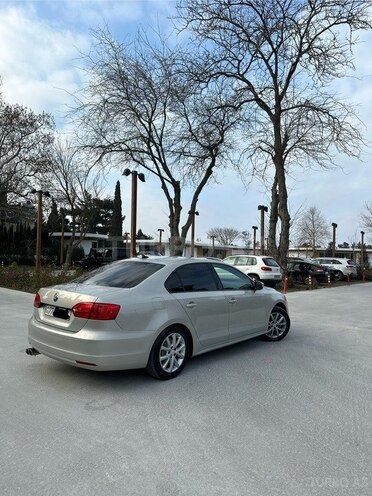 Volkswagen Jetta 2011, 199,000 km - 2.5 l - Bakı