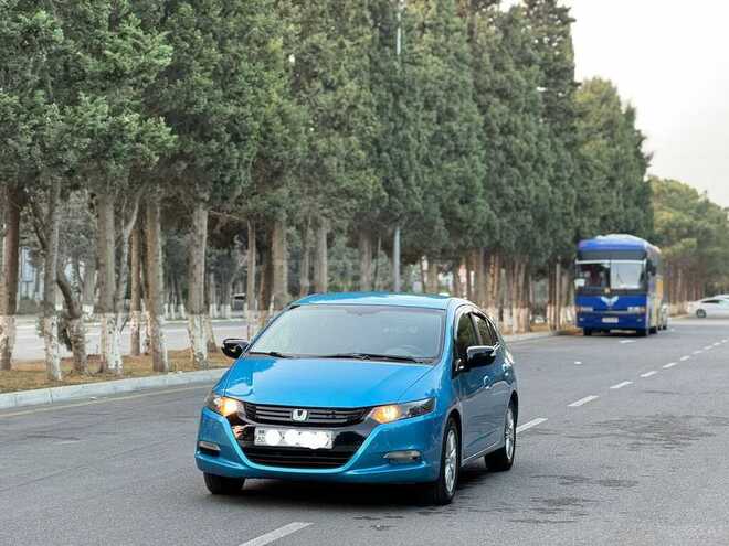 Honda Insight 2010, 412,000 km - 1.3 l - Sumqayıt