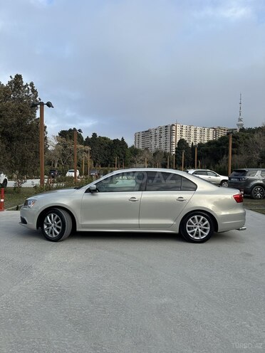 Volkswagen Jetta 2011, 199,000 km - 2.5 l - Bakı