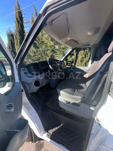 Ford Transit 2011, 120,000 km - 2.4 l - Oğuz