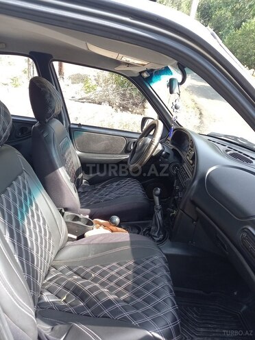 Chevrolet Niva 2011, 212,000 km - 1.7 l - Yardımlı