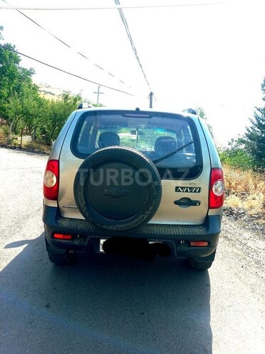Chevrolet Niva 2011, 212,000 km - 1.7 l - Yardımlı