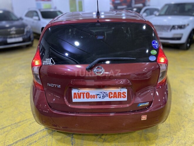 Nissan Note-5