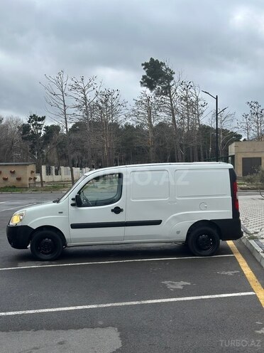 Fiat Doblo 2010, 198,000 km - 1.3 л - Bakı