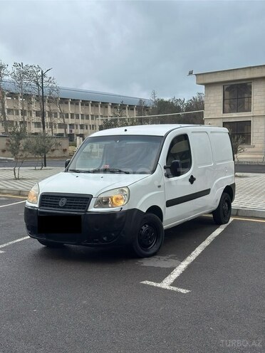 Fiat Doblo 2010, 198,000 km - 1.3 л - Bakı
