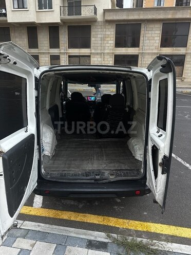 Fiat Doblo 2010, 198,000 km - 1.3 л - Bakı