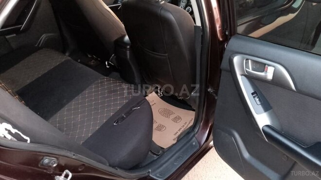 Kia Cerato 2010, 377,000 km - 1.6 l - Salyan