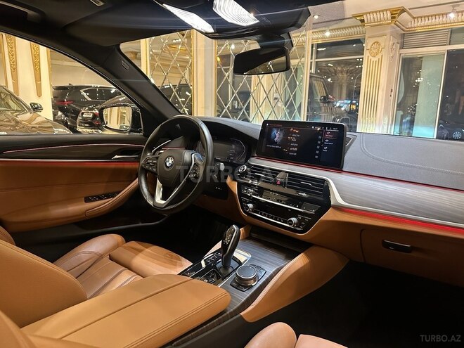 BMW 520-11