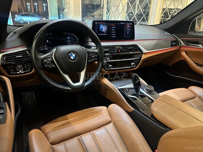 BMW 520-10