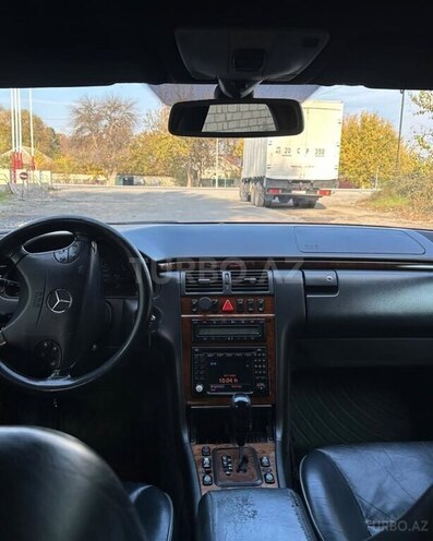 Mercedes E 220 d 2000, 396,852 km - 2.2 l - Beyləqan