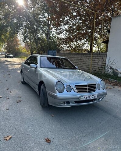 Mercedes E 220 d 2000, 396,852 km - 2.2 l - Beyləqan