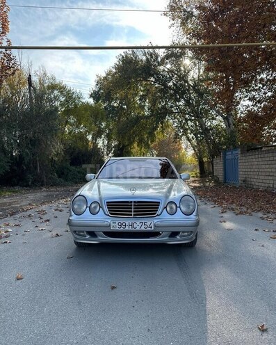 Mercedes E 220 d 2000, 396,852 km - 2.2 l - Beyləqan
