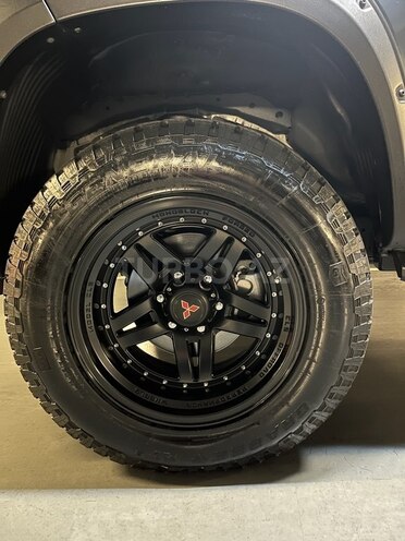Mitsubishi L200 2021, 60,000 km - 2.4 л - Bakı