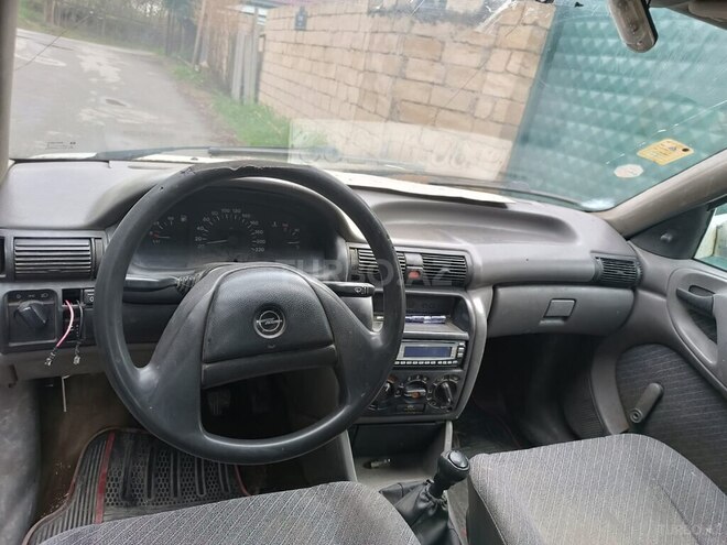 Opel Astra 1996, 408,965 km - 1.6 л - Mingəçevir