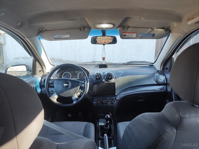 Chevrolet Aveo-4