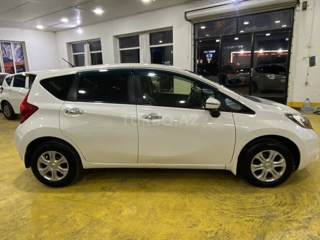 Nissan Note-6