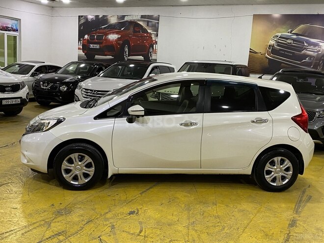 Nissan Note-4