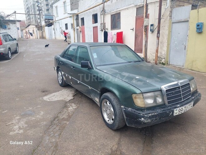 Mercedes E 230 1988, 300,000 km - 2.3 l - Bakı