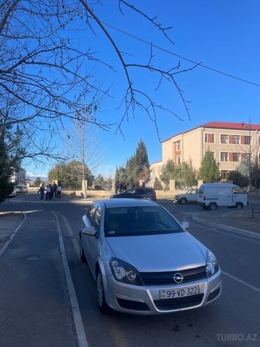Opel Astra 2006, 445,000 km - 1.3 l - Bərdə