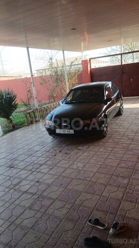 Opel Vectra 1997, 300,000 km - 1.8 l - Beyləqan