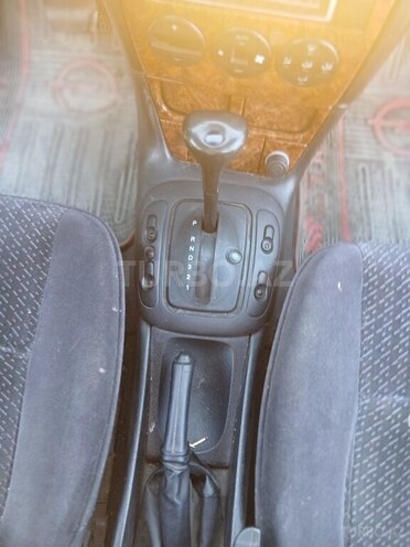 Opel Vectra 1997, 300,000 km - 1.8 l - Beyləqan