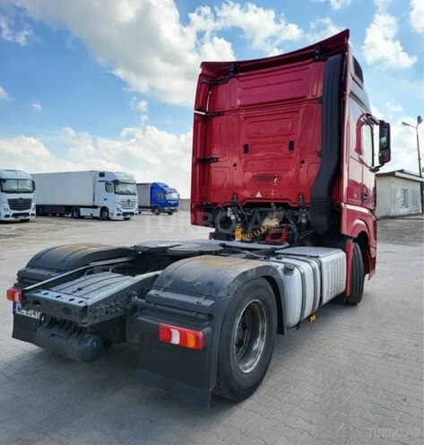 Mercedes Actros 1844 2013, 930,000 km - 13.0 l - Bakı