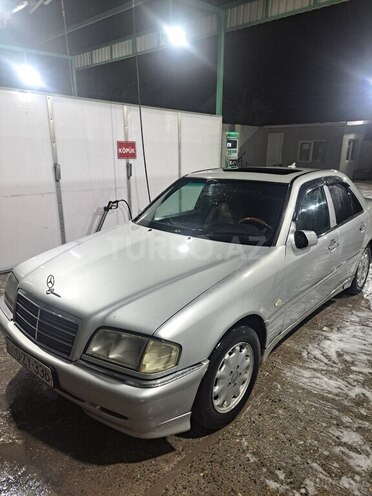 Mercedes C 220 d 1999, 325,000 km - 2.2 l - Bakı