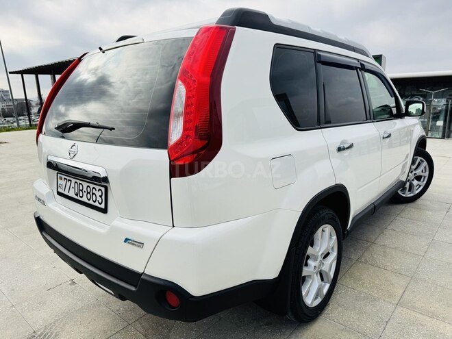 Nissan X-Trail 2015, 138,000 km - 2.5 л - Bakı
