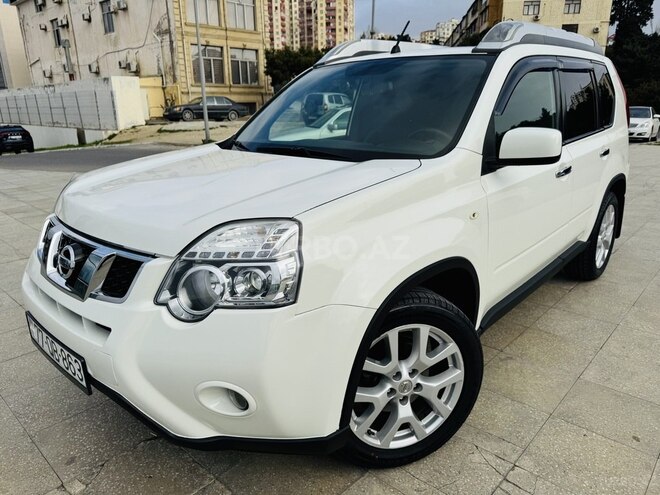Nissan X-Trail 2015, 138,000 km - 2.5 л - Bakı