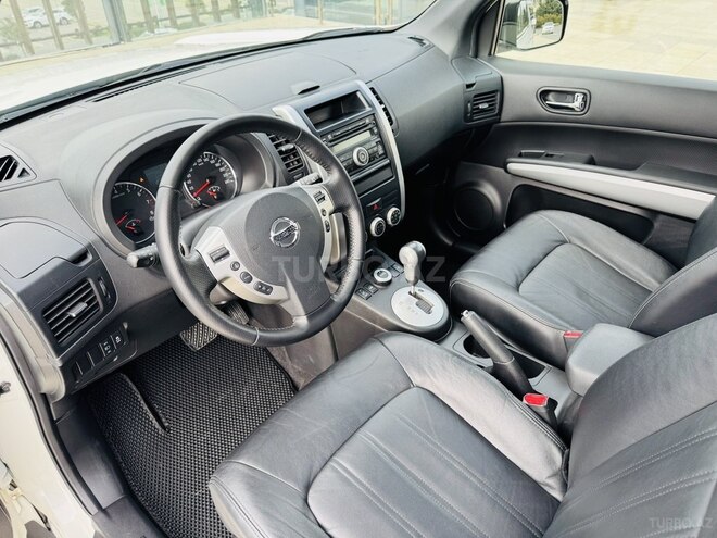 Nissan X-Trail 2015, 138,000 km - 2.5 л - Bakı