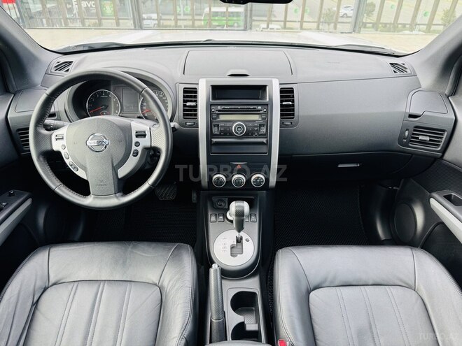 Nissan X-Trail 2015, 138,000 km - 2.5 л - Bakı