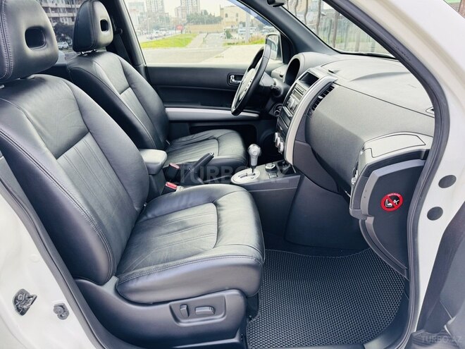 Nissan X-Trail 2015, 138,000 km - 2.5 л - Bakı