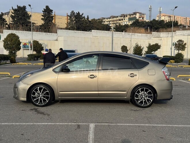 Toyota Prius 2009, 234,000 km - 1.5 l - Bakı