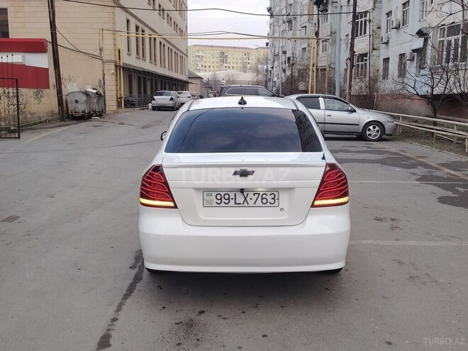 Chevrolet Aveo-2