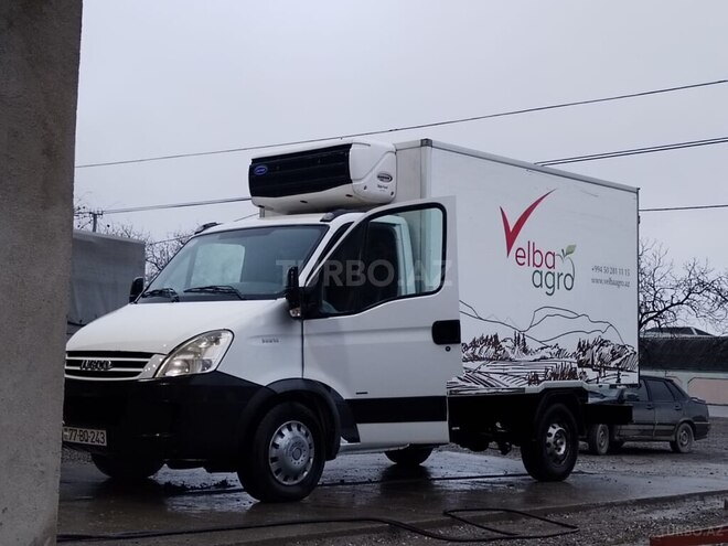 Ford Transit 2008, 290,000 km - 2.3 л - Quba
