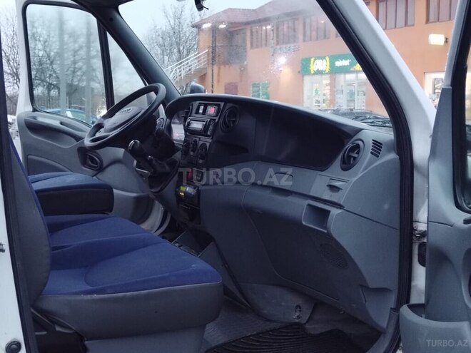 Ford Transit 2008, 290,000 km - 2.3 л - Quba