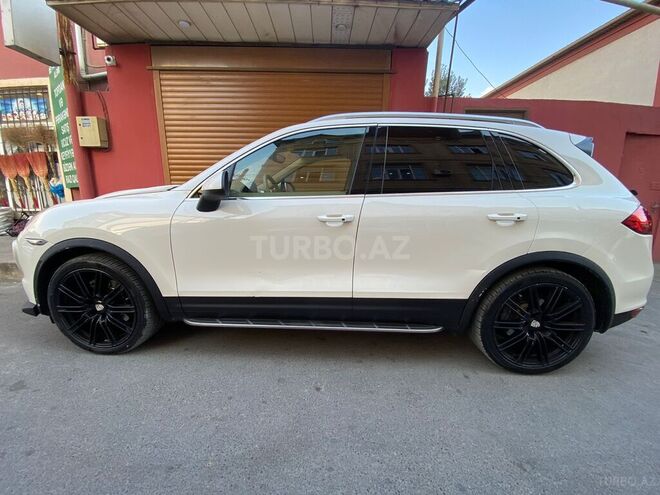 Porsche Cayenne 2011, 201,460 km - 4.8 л - Bakı
