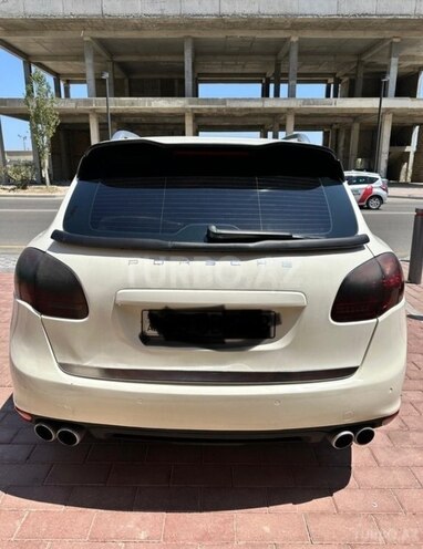 Porsche Cayenne 2011, 201,460 km - 4.8 л - Bakı