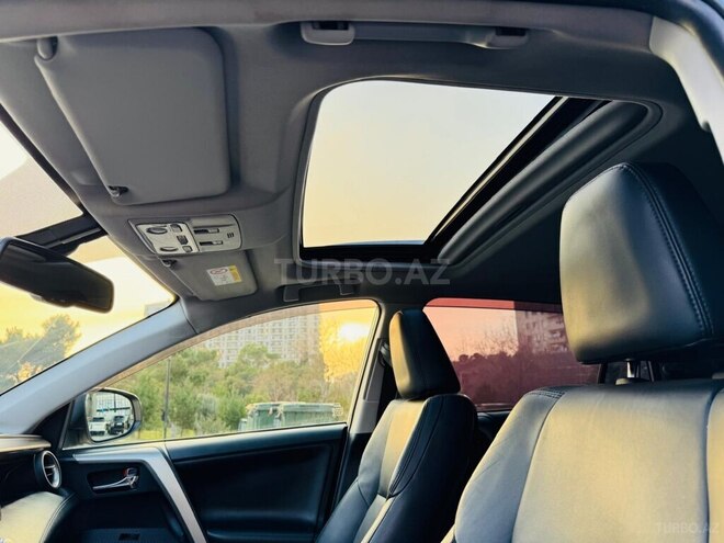 Toyota RAV4 2015, 122,000 km - 2.5 l - Bakı