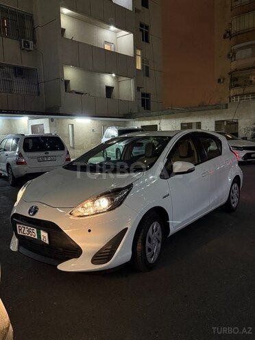 Toyota Aqua 2019, 98,000 km - 1.5 l - Bakı