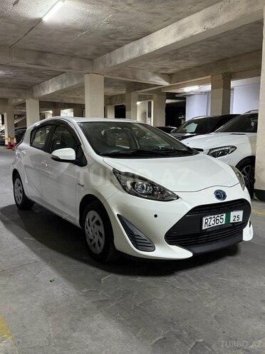 Toyota Aqua 2019, 98,000 km - 1.5 l - Bakı