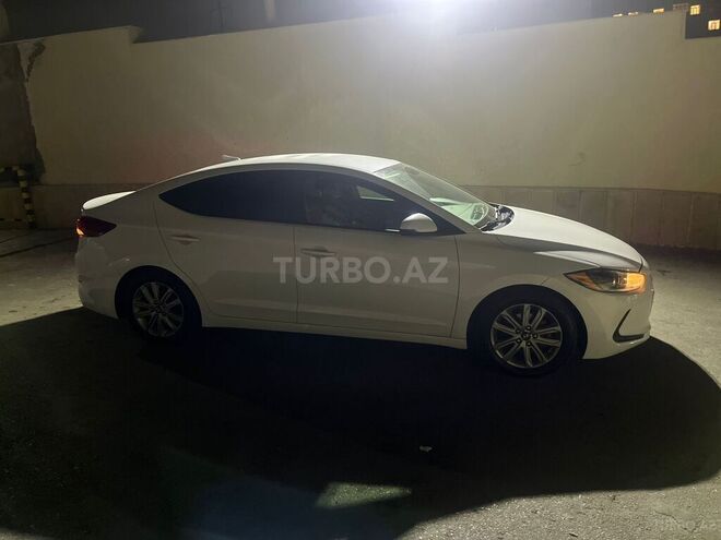 Hyundai Elantra 2018, 94,951 km - 2.0 l - Bakı