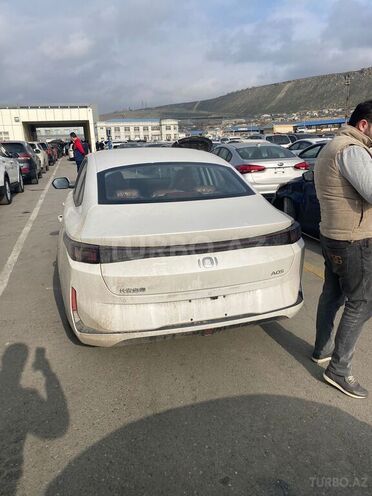 Changan Qiyuan A05 2024, 0 km - 1.5 л - Bakı