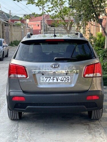 Kia Sorento 2009, 403,000 km - 2.0 l - Bakı