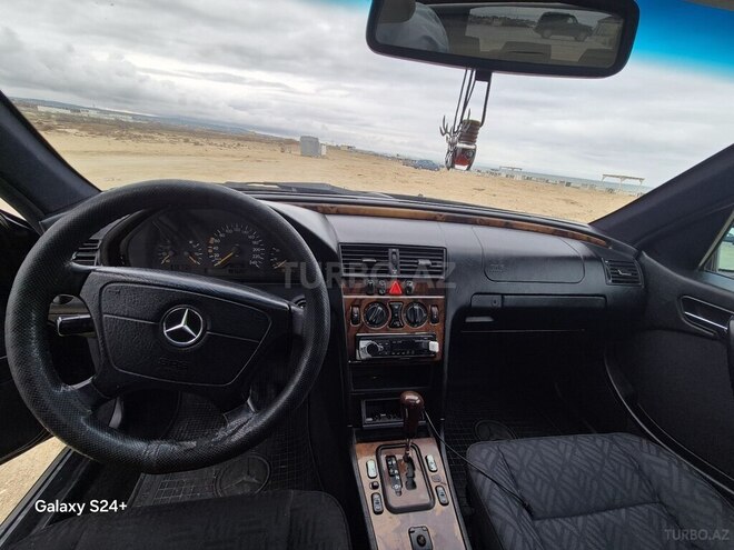 Mercedes C 180 2000, 670,000 km - 2.0 l - Bakı