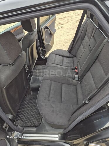 Mercedes C 180 2000, 670,000 km - 2.0 l - Bakı